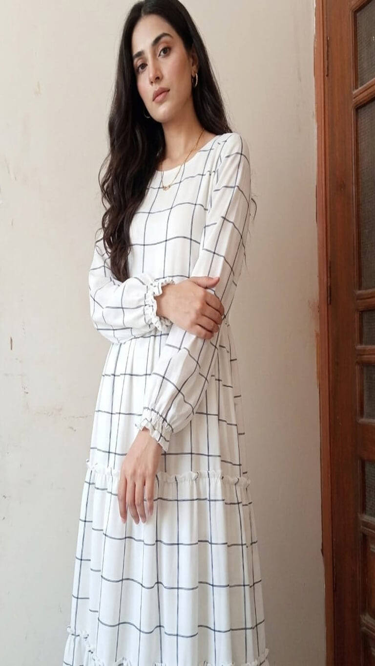 Lattice Dress – Geometric Georgette Maxi