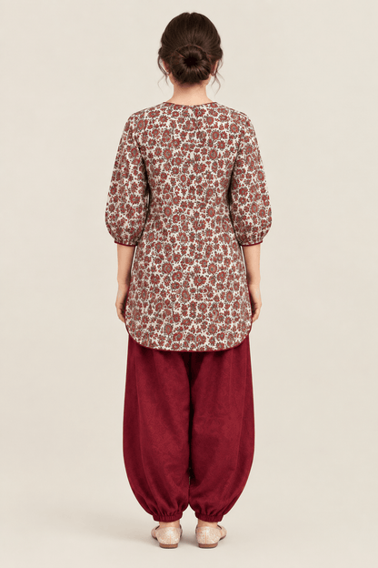 Mughal Red